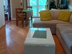 Pronájem bytu 2+1, Praha - Záběhlice, Jabloňová, 43 m2