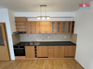 Pronájem bytu 1+kk, Benešov, Jiráskova, 42 m2
