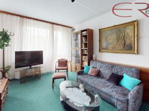 Prodej bytu 1+kk, Praha - Prosek, Bílinská, 26 m2