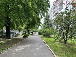 Prodej bytu 1+kk, Praha - Prosek, Bílinská, 26 m2
