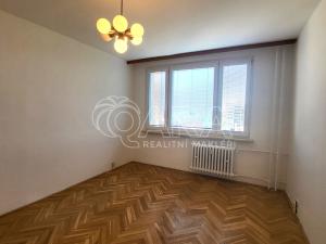 Pronájem bytu 3+1, Praha - Strašnice, Gutova, 66 m2