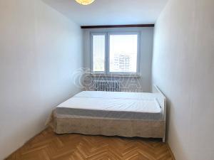 Pronájem bytu 3+1, Praha - Strašnice, Gutova, 66 m2