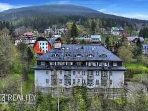 Prodej bytu 2+kk, Špindlerův Mlýn, 46 m2