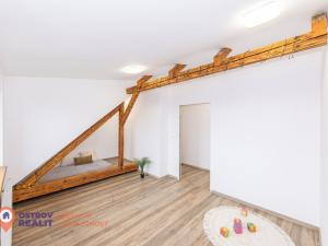 Prodej rodinného domu, Šternberk, Olomoucká, 120 m2