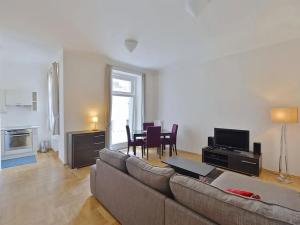 Pronájem bytu 3+1, Praha - Vyšehrad, Vratislavova, 75 m2