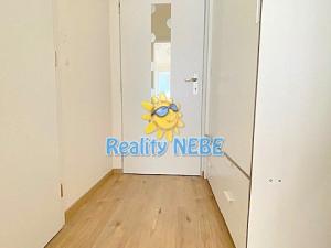 Prodej bytu 1+kk, Praha - Hostivař, Hornoměcholupská, 23 m2