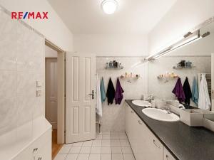 Prodej bytu 4+kk, Praha - Libuš, V rohu, 107 m2