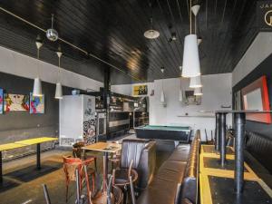 Pronájem restaurace, Slaný, Štechova, 100 m2