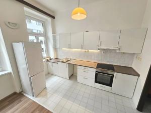 Pronájem bytu 3+kk, Praha - Žižkov, Rokycanova, 78 m2