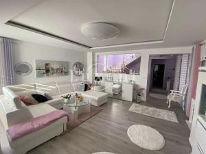 Prodej vily, Split, Chorvatsko, 319 m2