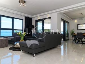 Prodej vily, Omiš, Chorvatsko, 460 m2