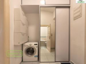 Pronájem bytu 2+kk, Praha - Žižkov, Bořivojova, 52 m2