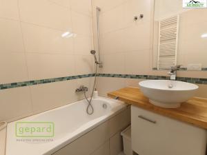 Pronájem bytu 2+kk, Praha - Žižkov, Bořivojova, 52 m2