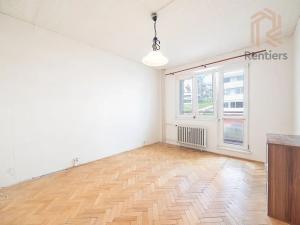 Prodej bytu 3+1, Beroun, Košťálkova, 71 m2
