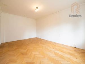 Prodej bytu 3+1, Beroun, Košťálkova, 71 m2