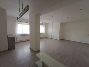 Pronájem rodinného domu, Hradištko, Chatařská, 120 m2