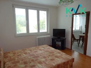 Pronájem bytu 1+1, Karlovy Vary, Jahodová, 35 m2