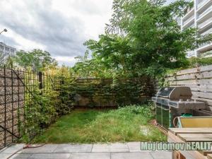 Pronájem bytu 1+kk, Praha - Karlín, U Mlýnského kanálu, 48 m2