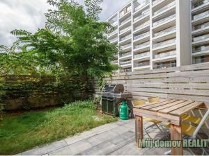 Pronájem bytu 1+kk, Praha - Karlín, U Mlýnského kanálu, 48 m2