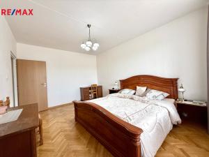 Pronájem bytu 3+1, Karlovy Vary - Rybáře, Sokolovská, 64 m2