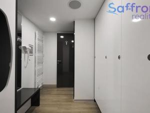 Prodej obchodního prostoru, Plzeň, Veleslavínova, 95 m2
