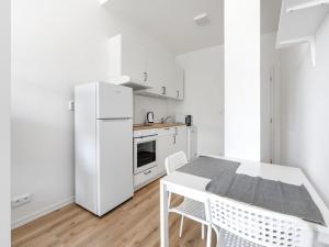 Pronájem bytu 1+kk, Praha - Kyje, Za černým mostem, 25 m2