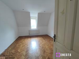Pronájem bytu 2+1, Praha - Velká Chuchle, Dostihová, 63 m2