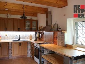 Pronájem rodinného domu, Jablonné v Podještědí - Heřmanice v Podještědí, 180 m2