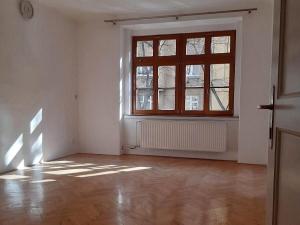Pronájem bytu 2+1, Praha - Žižkov, Žerotínova, 62 m2