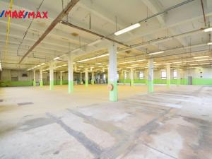 Pronájem výrobních prostor, Černožice, Sehnoutkova, 1422 m2