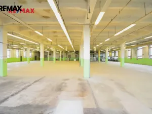Pronájem výrobních prostor, Černožice, Sehnoutkova, 1422 m2