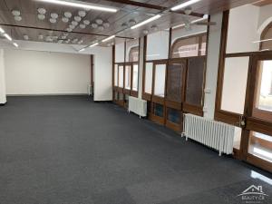 Pronájem obchodního prostoru, Jihlava, 199 m2