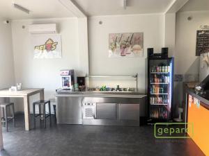 Prodej obchodního prostoru, Brno - Horní Heršpice, Kaštanová, 90 m2