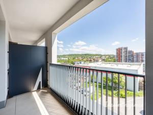 Pronájem bytu 1+kk, Praha - Hloubětín, Domalípova, 32 m2