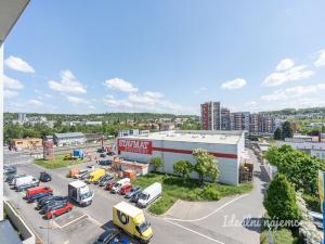 Pronájem bytu 1+kk, Praha - Hloubětín, Domalípova, 32 m2