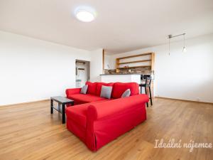 Pronájem bytu 3+kk, Praha - Petrovice, Frostova, 70 m2