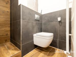 Pronájem bytu 3+kk, Praha - Petrovice, Frostova, 70 m2