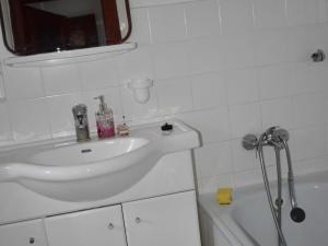 Pronájem bytu 2+1, Trutnov - Střední Předměstí, Strojnická, 56 m2