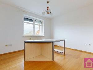 Pronájem bytu 3+1, Břeclav, Na Zahradách, 100 m2
