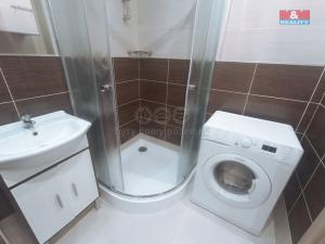 Pronájem bytu 1+1, Ústí nad Labem - Krásné Březno, Rozcestí, 41 m2