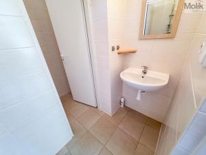 Pronájem bytu 2+1, Dubí, Ruská, 55 m2