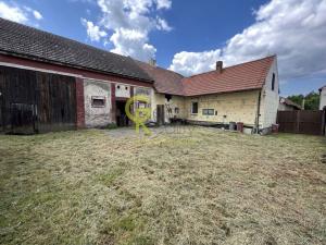 Prodej skladu, Záryby, 250 m2