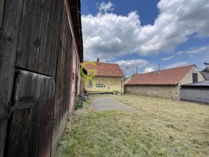 Prodej skladu, Záryby, 250 m2