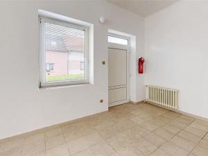 Pronájem obchodního prostoru, Králův Dvůr - Počaply, Tyršova, 50 m2