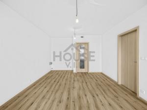 Prodej bytu 2+kk, Praha - Hloubětín, Poděbradská, 60 m2
