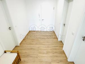 Pronájem bytu 2+kk, Olomouc, Milana Ticháka, 70 m2