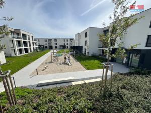 Pronájem bytu 2+kk, Olomouc, Milana Ticháka, 70 m2