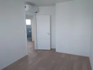 Pronájem bytu 3+kk, Praha - Hlubočepy, Baarové, 91 m2