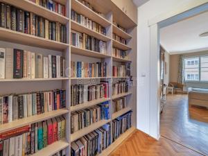 Pronájem bytu 2+kk, Praha - Vinohrady, Písecká, 55 m2