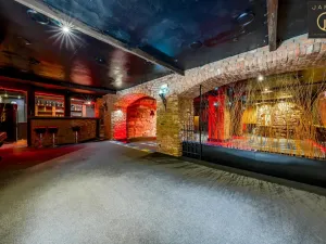 Pronájem obchodního prostoru, Petrovice, 450 m2